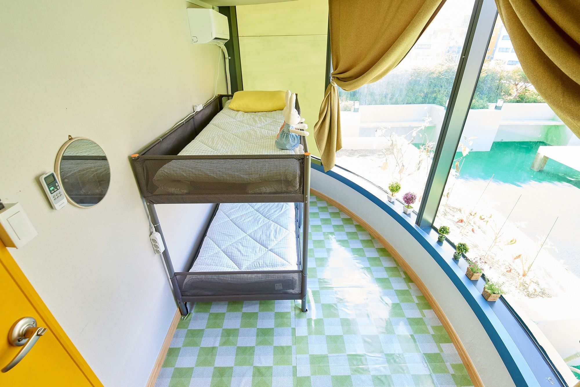 24 Guesthouse Jagalchi Busan Exteriör bild