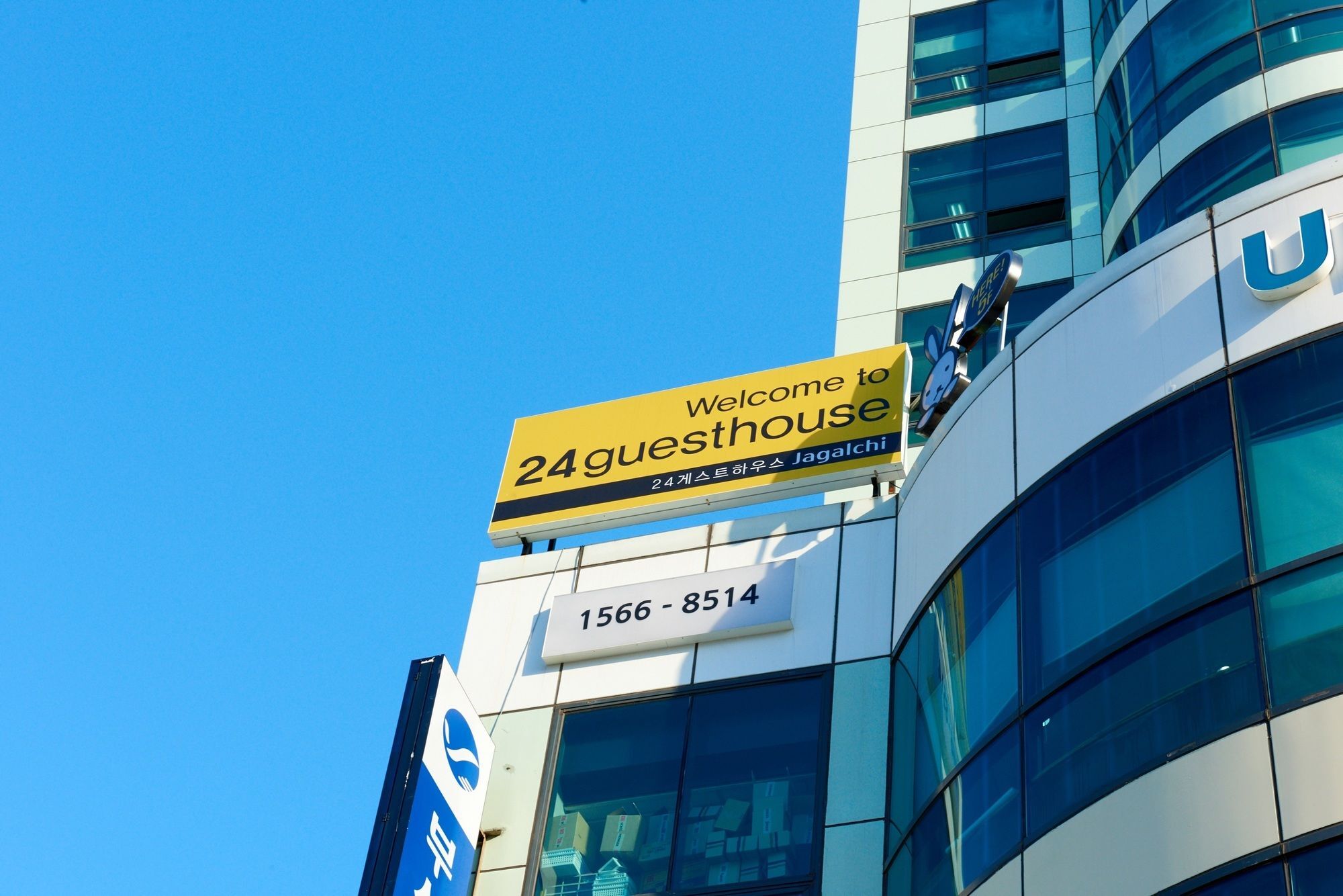 24 Guesthouse Jagalchi Busan Exteriör bild